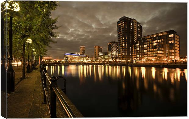 THE QUAYS AT NIGHT Canvas Print by Shaun Dickinson
