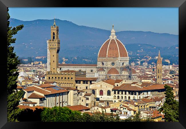 Duomo Florence Framed Print by Gary Eason