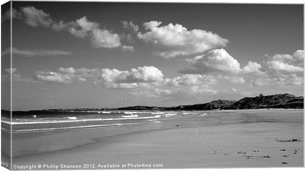 beach with tide coming in Northumberland Canvas Print by Phillip Shannon