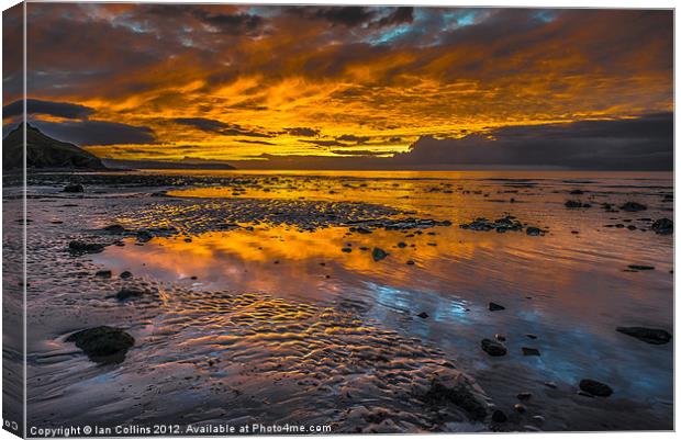 Aberaeron Beach Sunset Canvas Print by Ian Collins