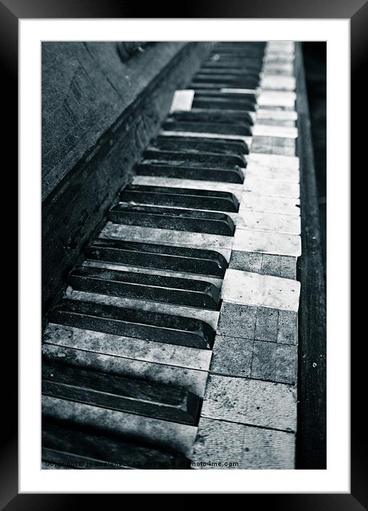 piano keys Framed Mounted Print by Jo Beerens