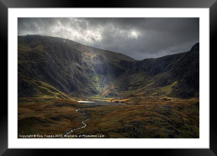 Shaft of light on Cwm Idwal Framed Mounted Print by Rory Trappe