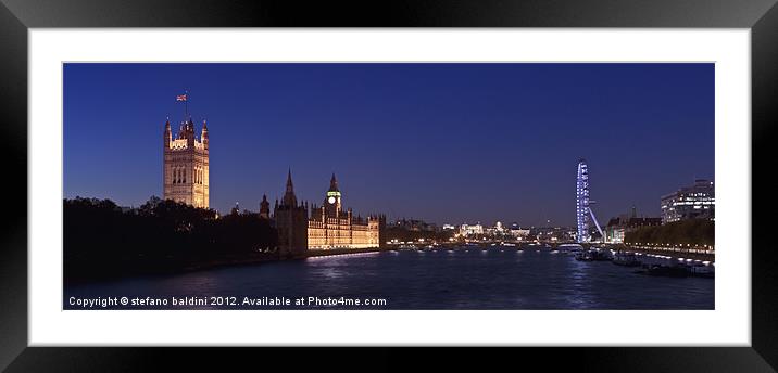 London skyline at night Framed Mounted Print by stefano baldini
