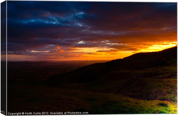 Sunset On Clee Hill Canvas Print by Keith Cullis