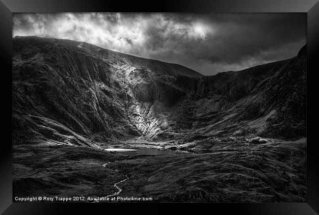 Cwn idwal sunburst Framed Print by Rory Trappe