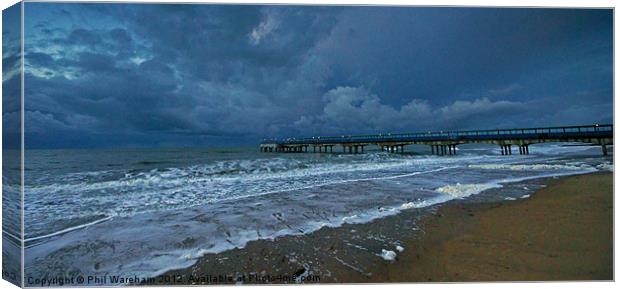 Wide angle pier Canvas Print by Phil Wareham