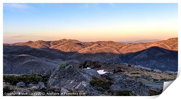 Towards Mt Feathertop Print by Mark Lucey