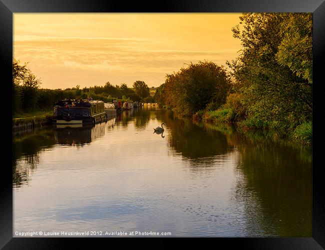 Sunrise on the Grand Union Canal in Berkhampsted Framed Print by Louise Heusinkveld