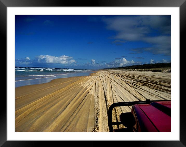 Fraser Island, Queensland, Australia Framed Mounted Print by Pete Townshend