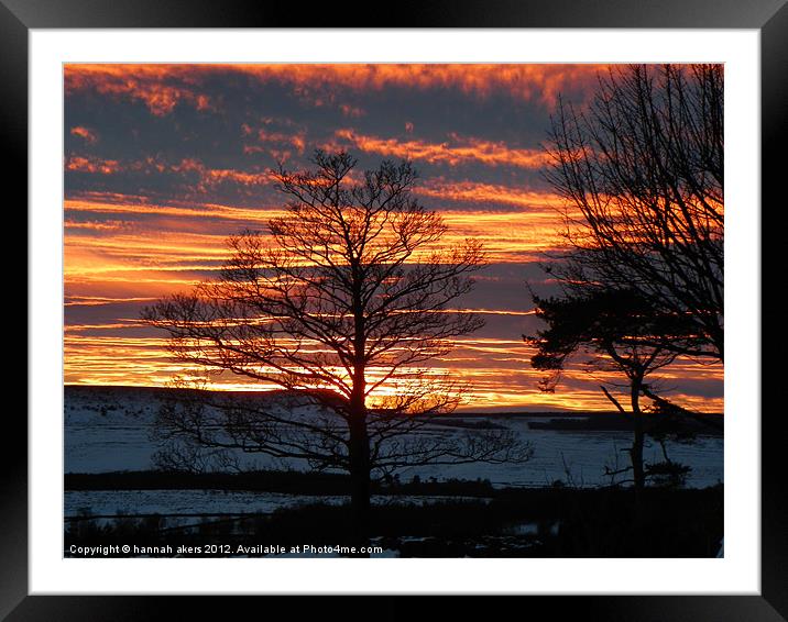 Red Sky at Night Framed Mounted Print by hannah akers