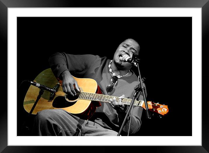 playing guitar Framed Mounted Print by jon betts