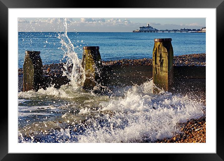 Splash! Framed Mounted Print by Phil Clements