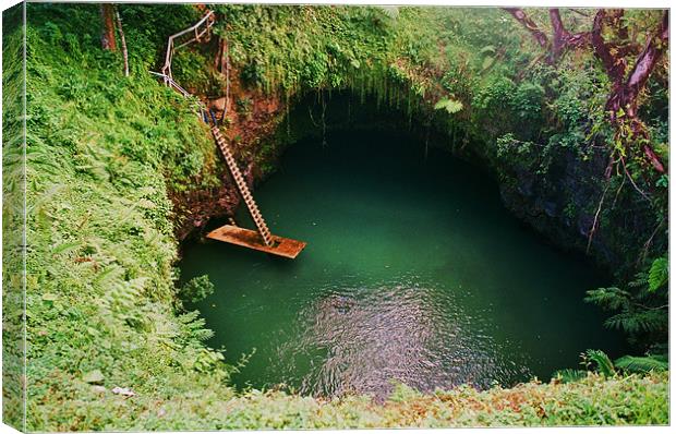 To Sua Ocean Trench Canvas Print by Simon Joshua Peel