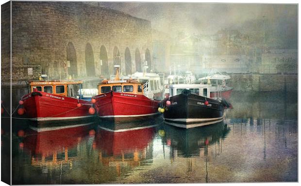 Seahouses Harbour in mist Canvas Print by Brian Tarr