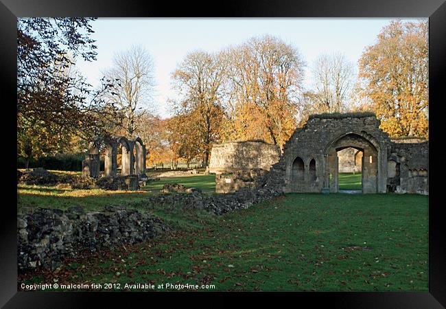 HAILES ABBEY RUINS Framed Print by malcolm fish