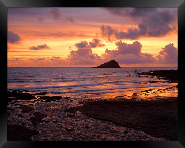 Wembury Bay Sunset Framed Print by Darren Galpin