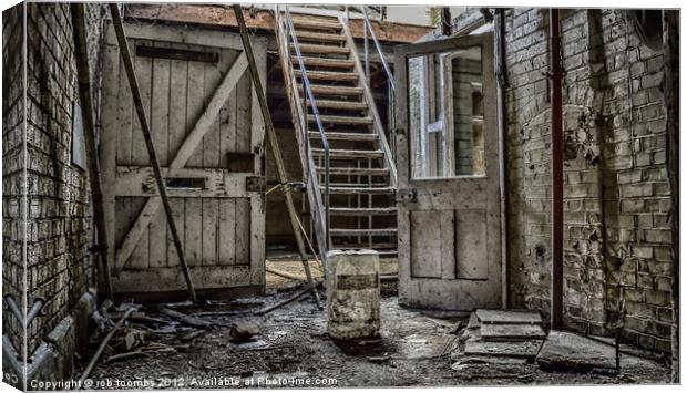 ABANDONED 2 Canvas Print by Rob Toombs
