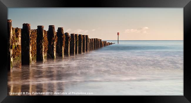 Photo Of Blyth Beach Framed Print by Ray Pritchard