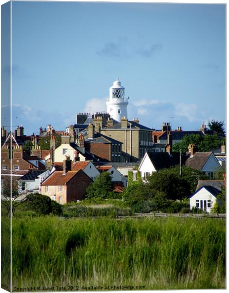 A View of Southwold Lighthouse. Canvas Print by Janet Tate