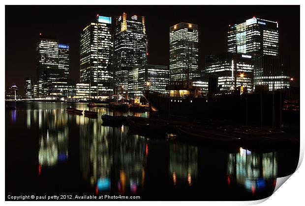 Canary Wharf Reflection Print by paul petty