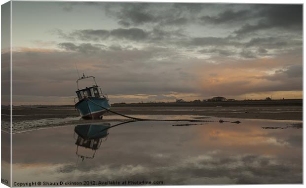 MEOLS REFLECTION OF THE FADING SUN Canvas Print by Shaun Dickinson