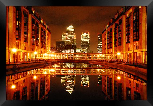 Canary Wharf, London, Evening Images Framed Print by Allen Gregory