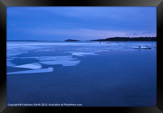 Winter dawn by the sea Framed Print by Kathleen Smith (kbhsphoto)