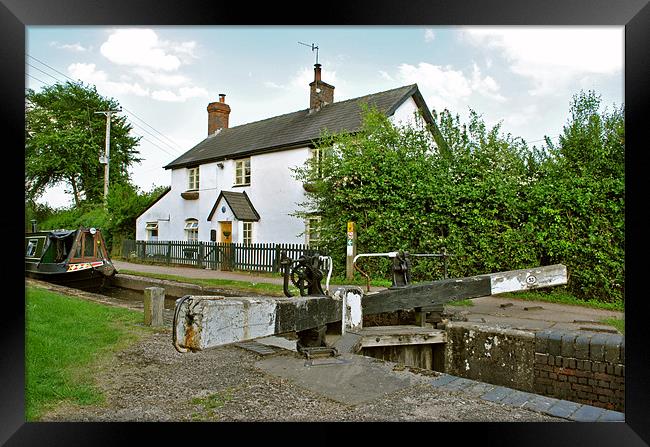The Cottage at Lock 53 Framed Print by graham young