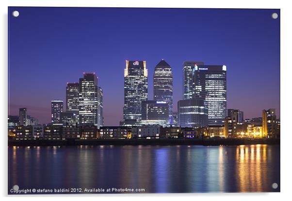 Canary Wharf Acrylic by stefano baldini