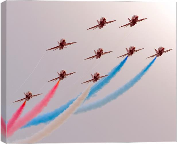 Red Arrows Canvas Print by eric carpenter