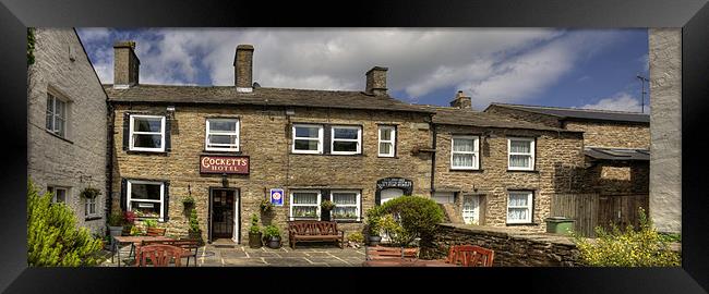A Hotel in Hawes Framed Print by Tom Gomez