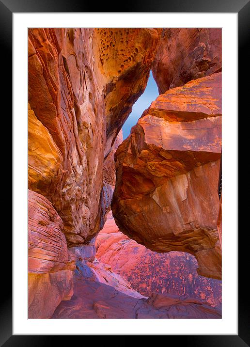 Rocks at sunset. Framed Mounted Print by David Hare