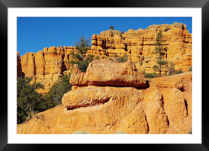 “Smiling” red rock near Losee Canyon, Utah Framed Mounted Print by Claudio Del Luongo