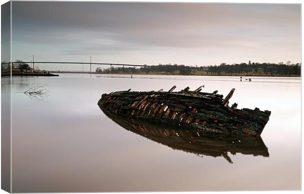 Clyde ship wreck Canvas Print by Grant Glendinning