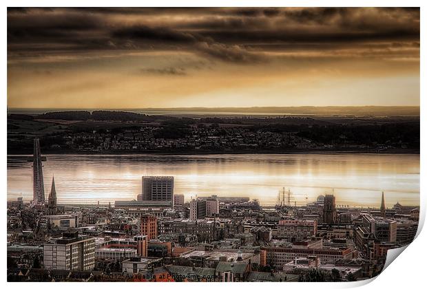 City of Dundee Print by Fiona Messenger