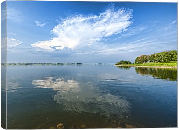 Rutland Water summer Canvas Print by Paul Fisher