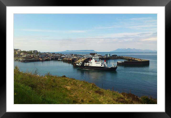 Ferry at Mallaig, Scottish Highlands Framed Mounted Print by Linda More