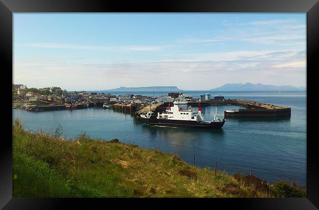 Ferry at Mallaig, Scottish Highlands Framed Print by Linda More