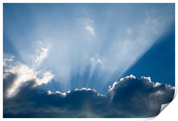 Heavenly rays Print by Ian Middleton