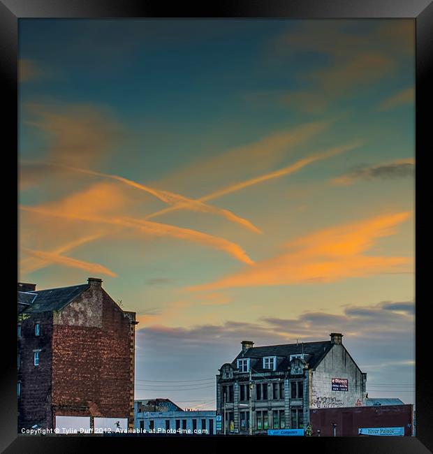 A Glasgow Sunset Framed Print by Tylie Duff Photo Art