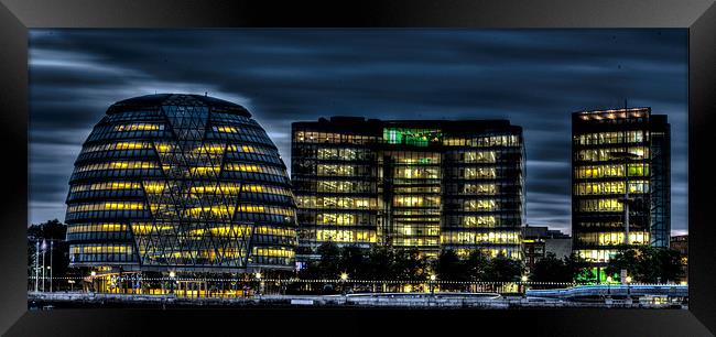 London City Hall Framed Print by peter tachauer