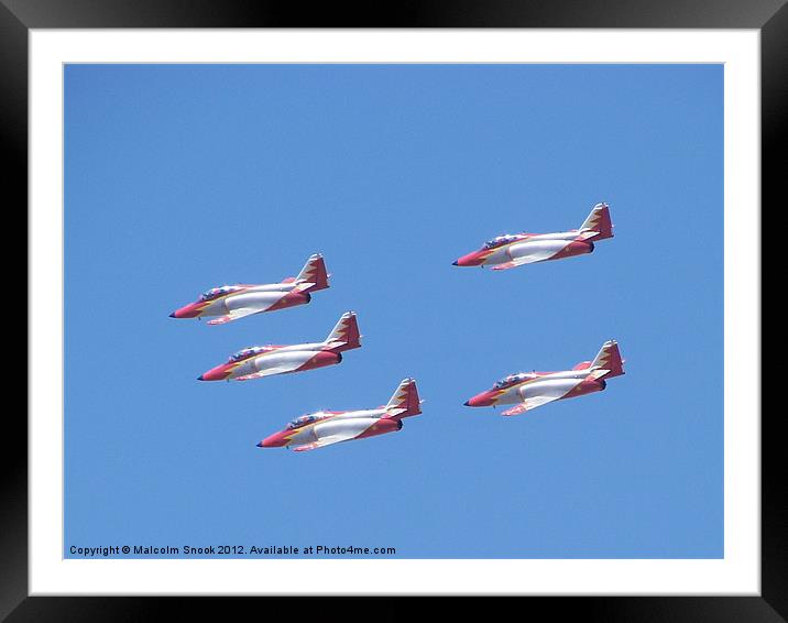 Top Gun in the air Framed Mounted Print by Malcolm Snook