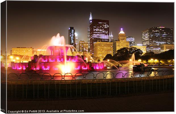 Buckingham Fountain Lights, Chicago Canvas Print by Ed Pettitt