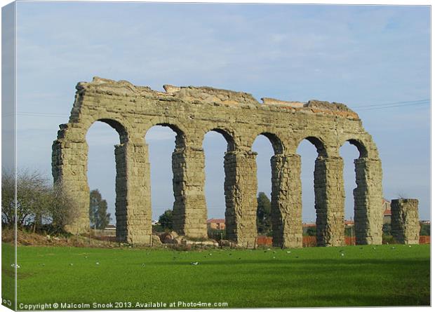 Romes Ancient Aqueduct Canvas Print by Malcolm Snook