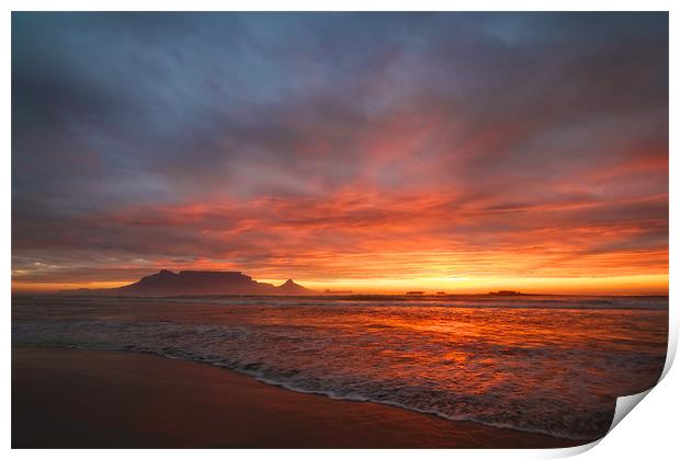 Table Mountain Sunset Print by Alan Bishop
