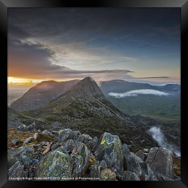 Tryfan dusk Framed Print by Creative Photography Wales