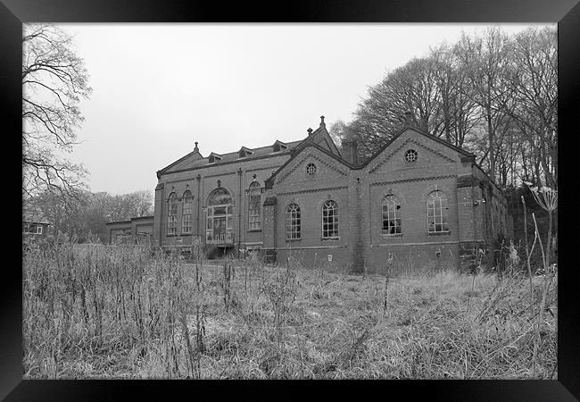 stockton brook pump house Framed Print by darren  carter