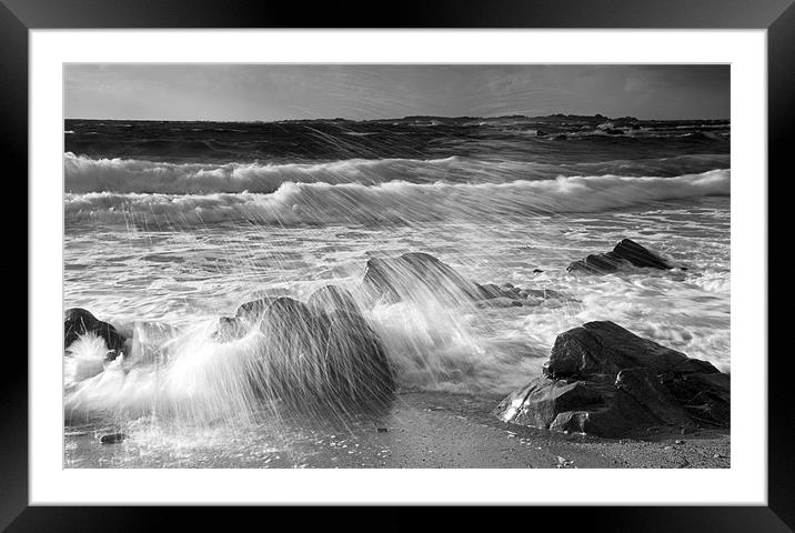 Splash Framed Mounted Print by Tracey Whitefoot