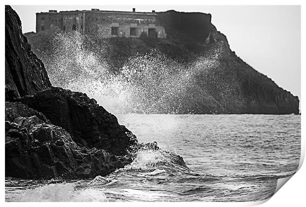Spray over St. Catherines Island Print by Simon West