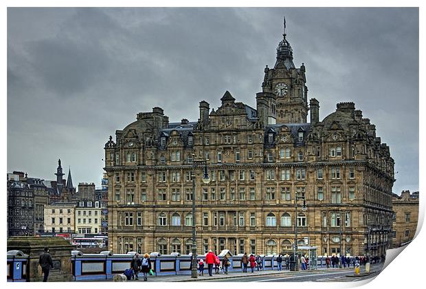 The Balmoral from North Bridge Print by Tom Gomez